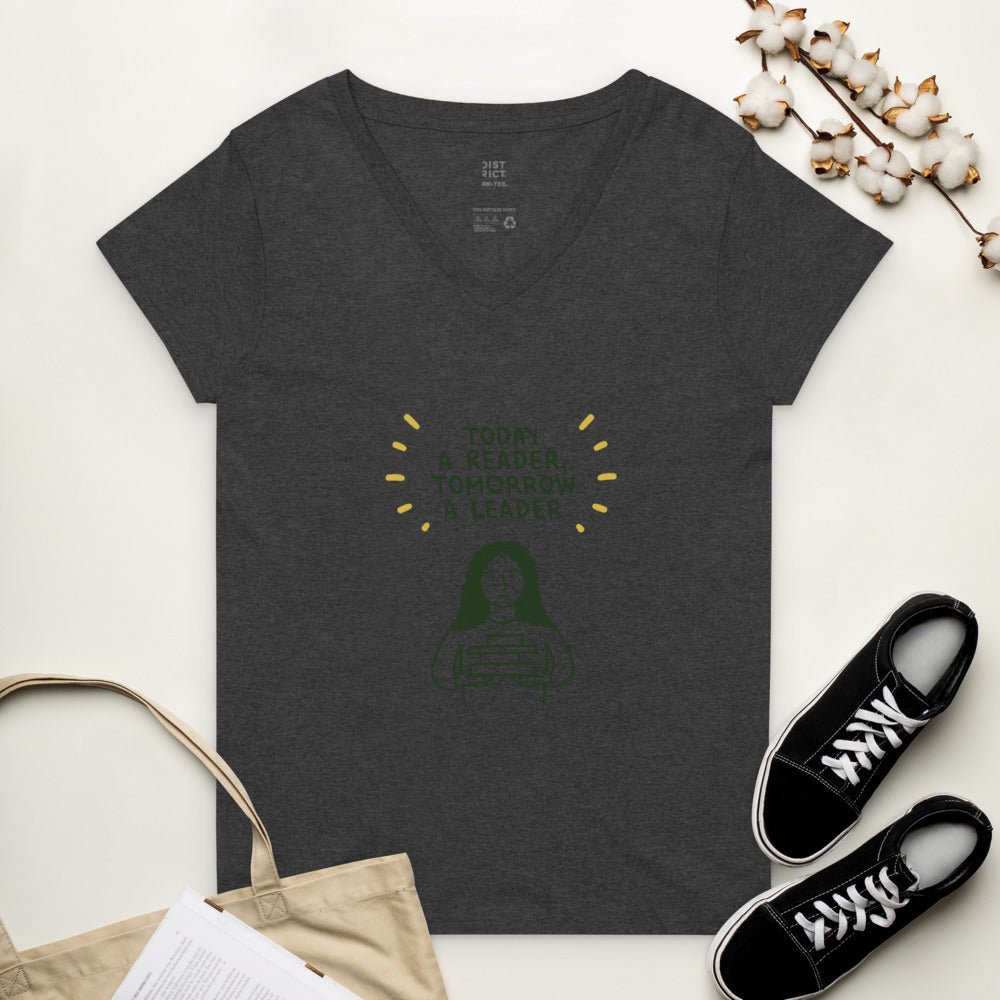 Women’s recycled v-neck t-shirt - Caunoco